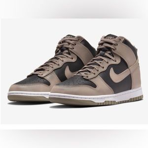 Nike dunks moon fossil NIB